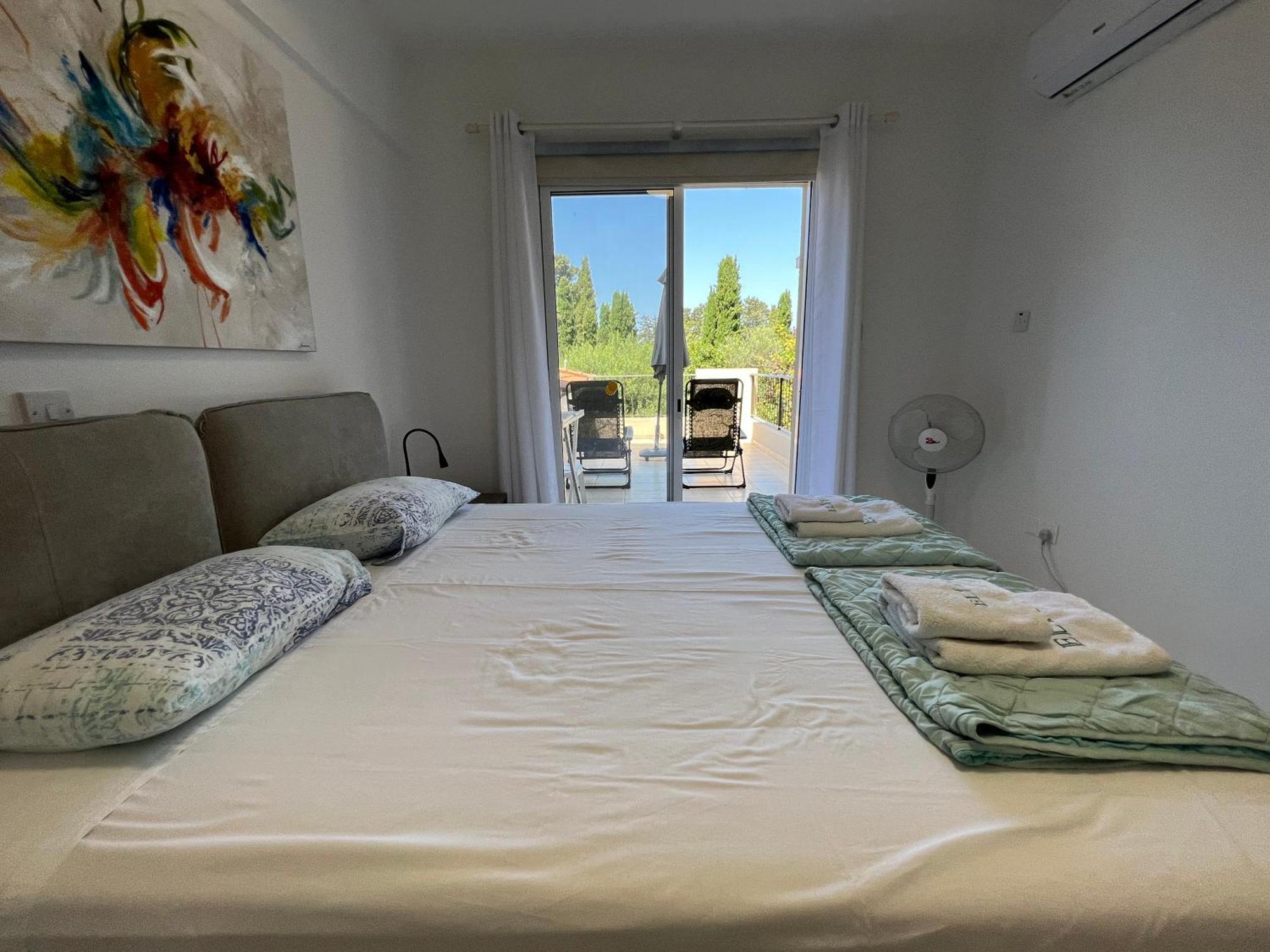 Cozy Apartment In Paphos Beautiful Complex Eksteriør billede