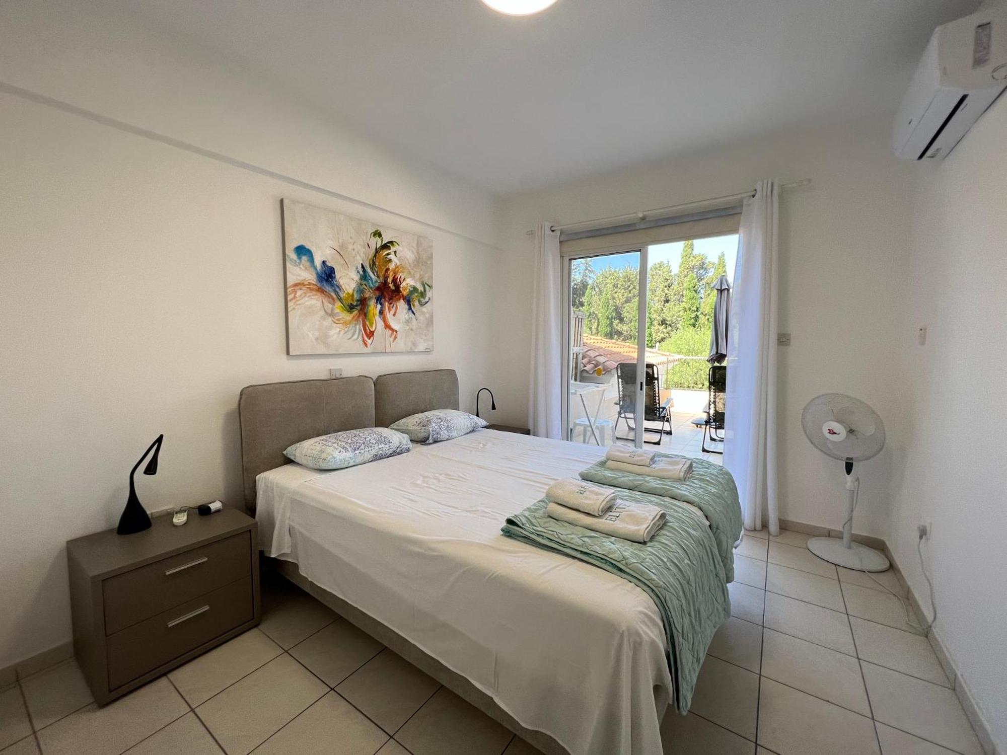Cozy Apartment In Paphos Beautiful Complex Eksteriør billede